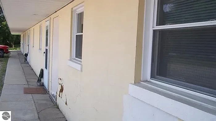 Whittemore Motel - Real Estate Listing Photo